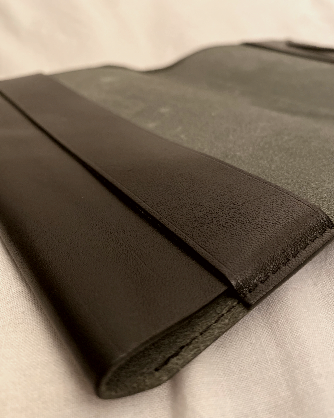 TOCHIGI LEATHER BOOKCOVER size 単行本 BLACK