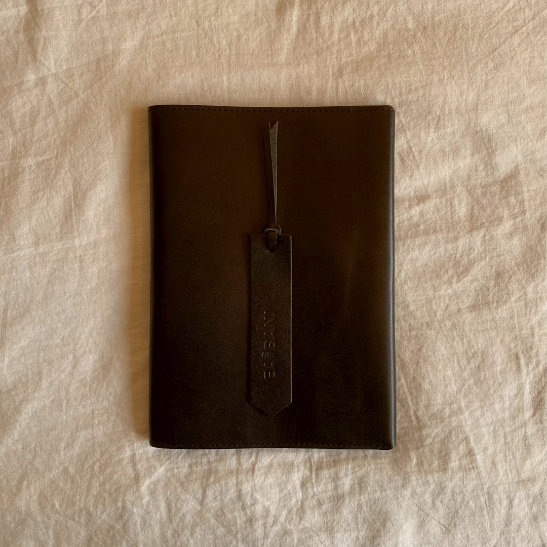 TOCHIGI LEATHER BOOKCOVER size 単行本 BLACK