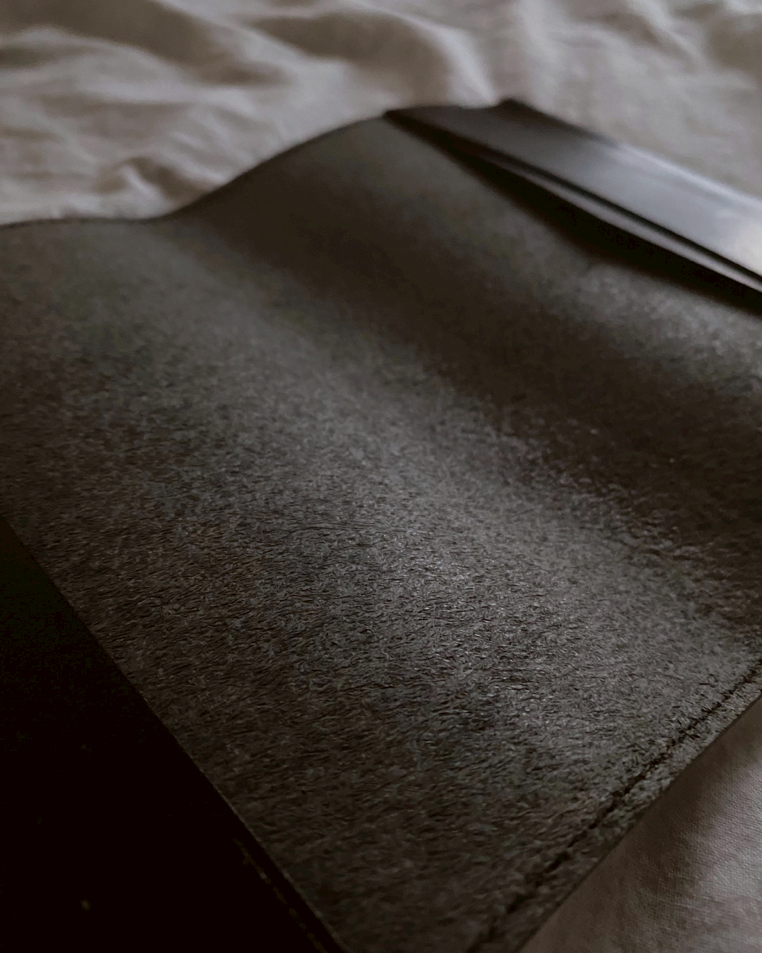 TOCHIGI LEATHER BOOKCOVER size 単行本 BLACK