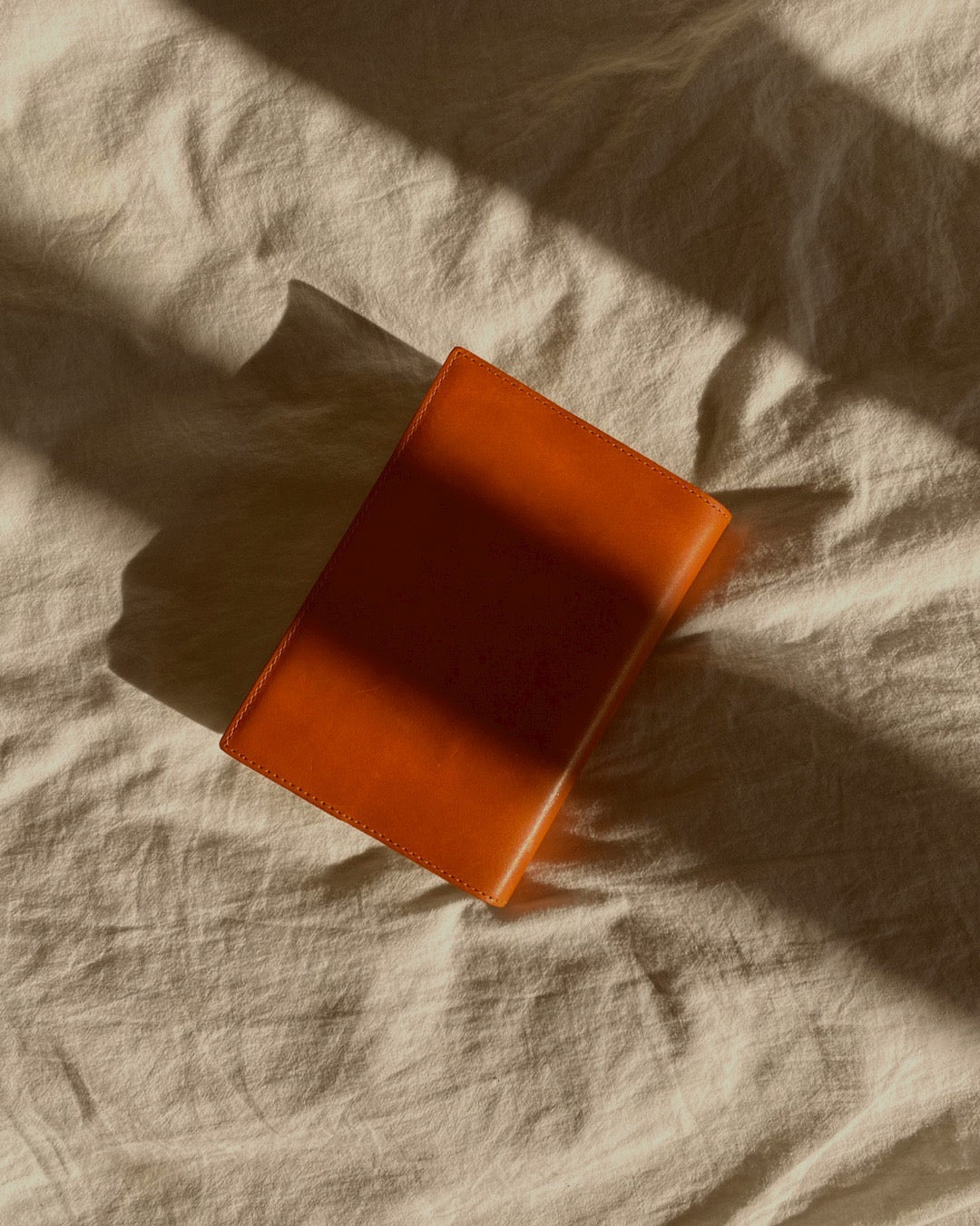 TOCHIGI LEATHER BOOKCOVER size 文庫本 CAMAL
