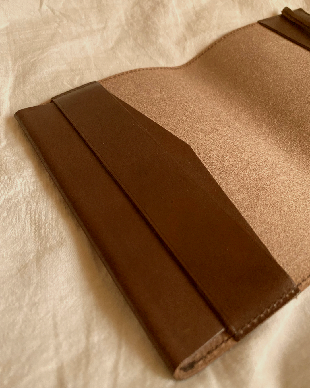 TOCHIGI LEATHER BOOKCOVER size 文庫本 CHOCOLATE BROWN