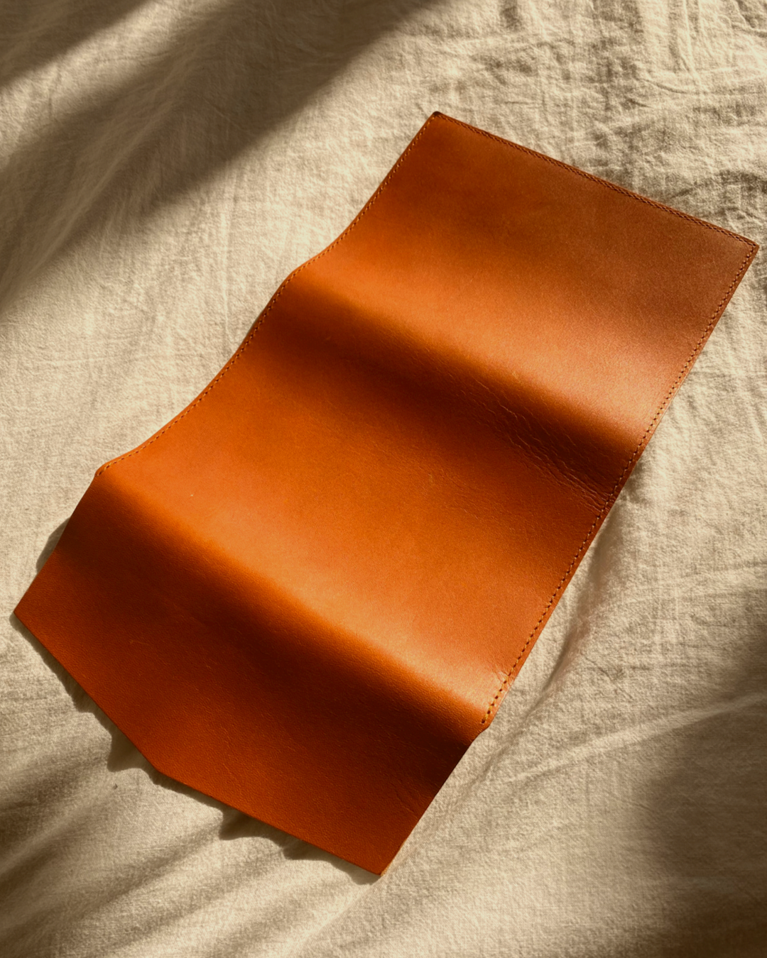 TOCHIGI LEATHER BOOKCOVER size 文庫本 CAMAL